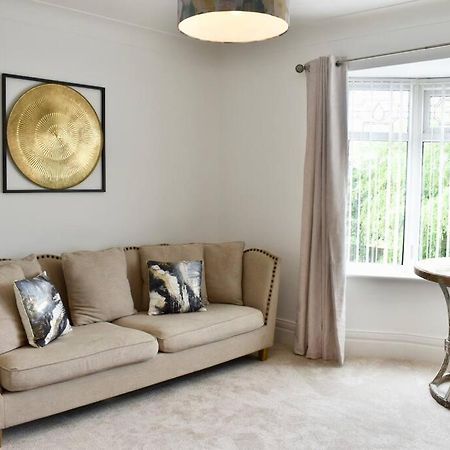 2 Bedroom Apartment In Gateshead Esterno foto