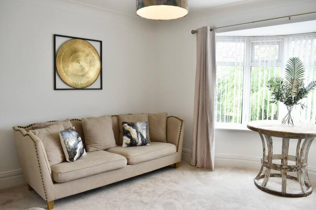 2 Bedroom Apartment In Gateshead Esterno foto