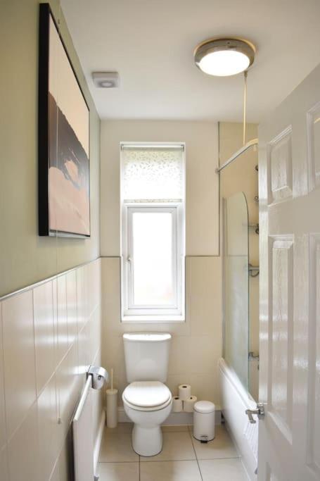 2 Bedroom Apartment In Gateshead Esterno foto